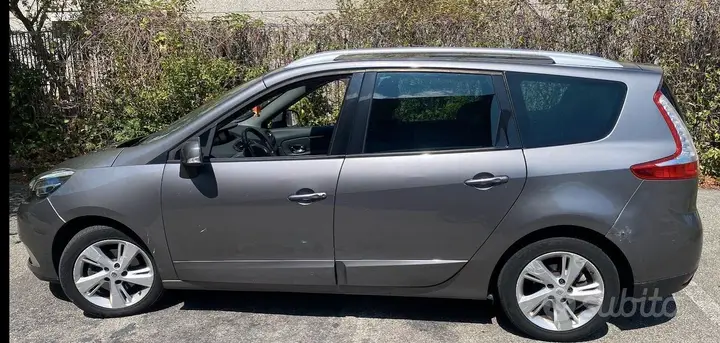 Renault Scenic 2014 photo 5