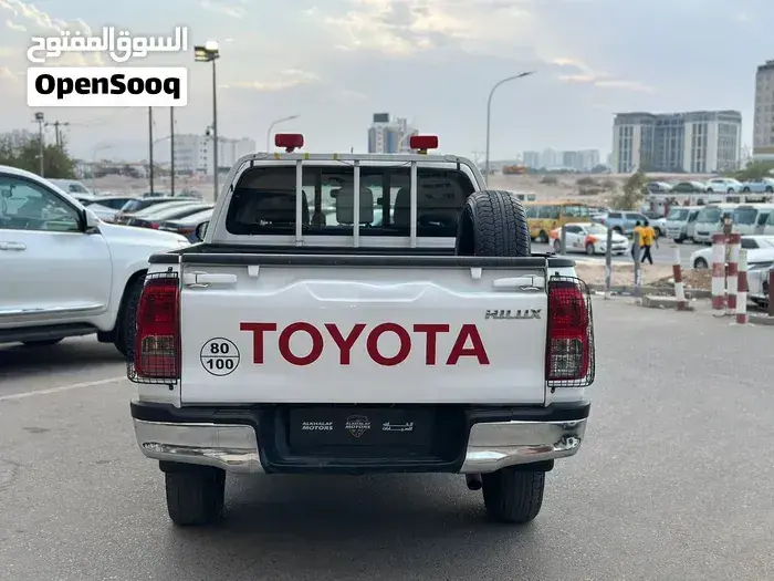 Toyota Hilux 2022 photo 4