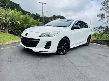 Mazda Axela 2013 photo 4