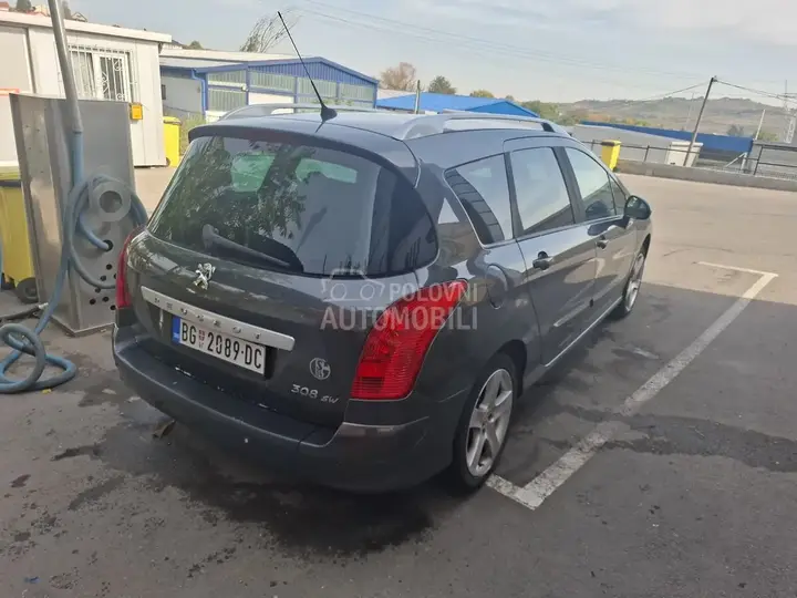 Peugeot 308 2009 photo 4