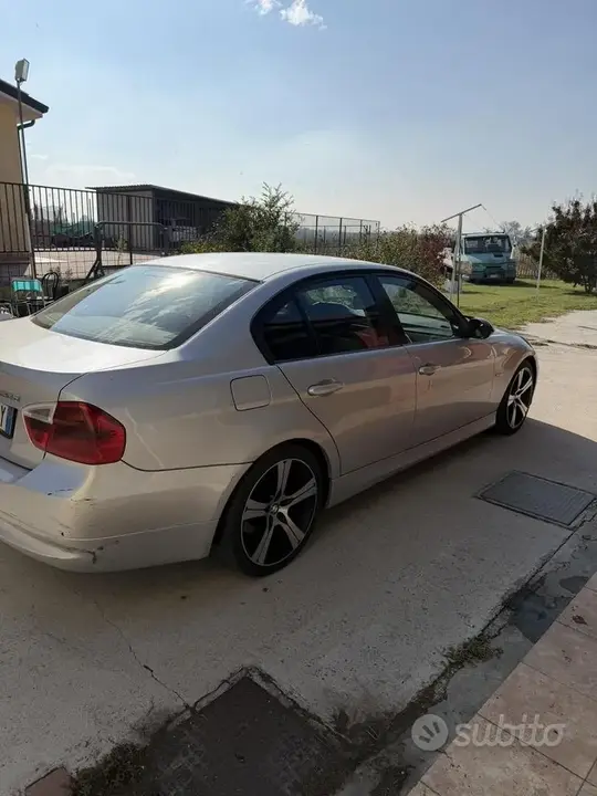 BMW 320D 2005 photo 5