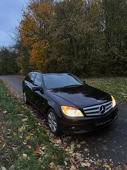 Mercedes-Benz C200
