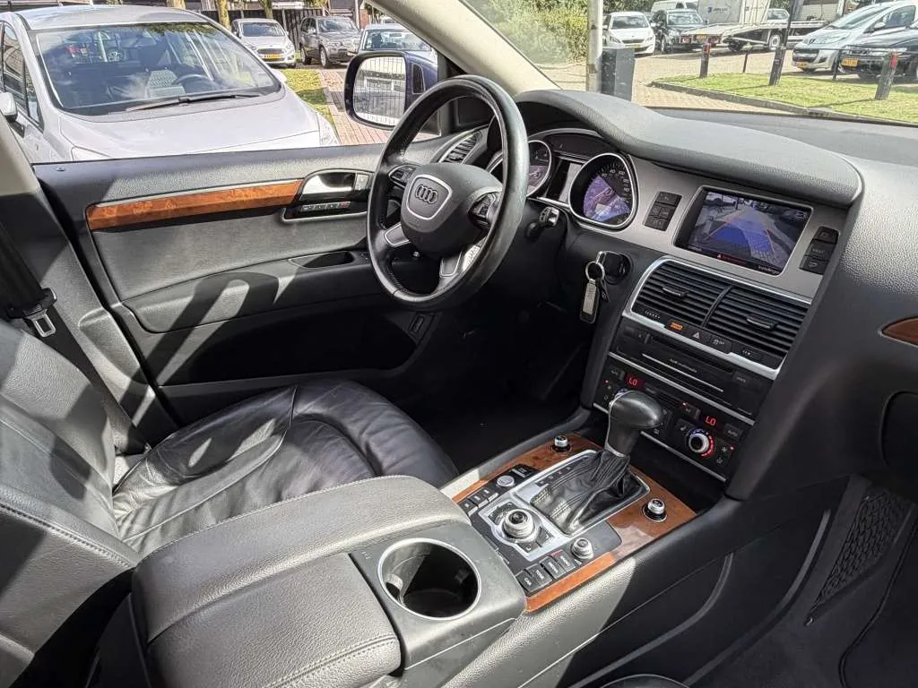 Audi Q7 2015 photo 5