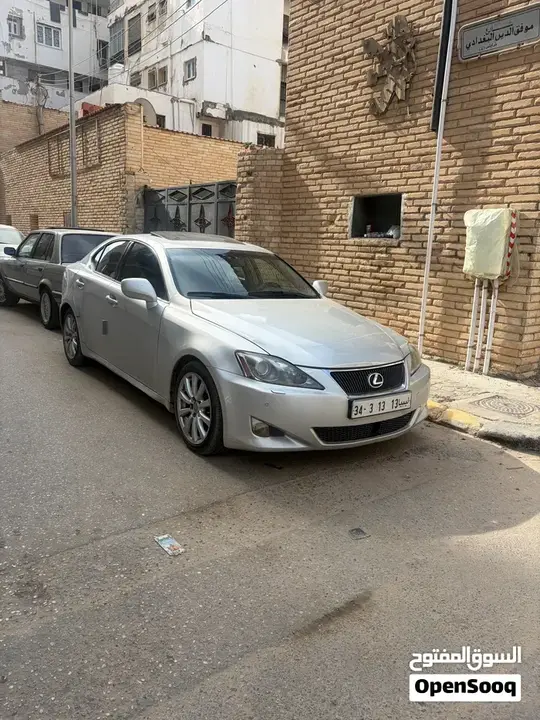 Lexus Is