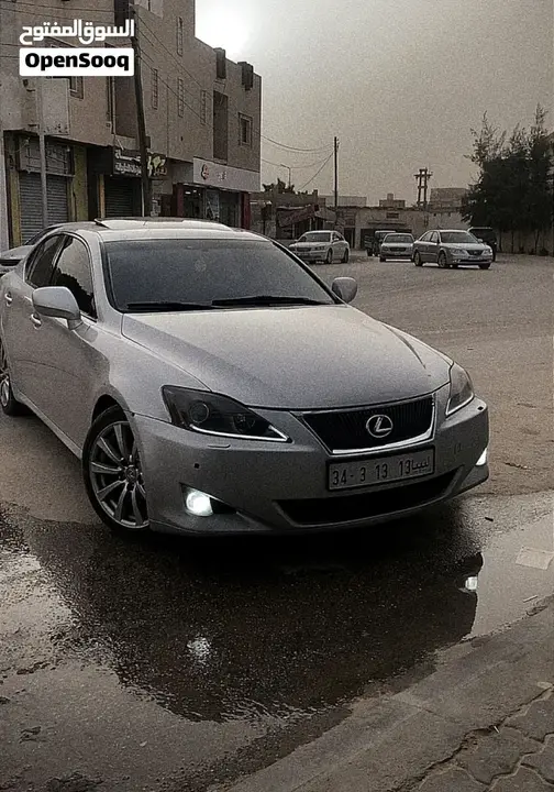 Lexus Is 2012 photo 2