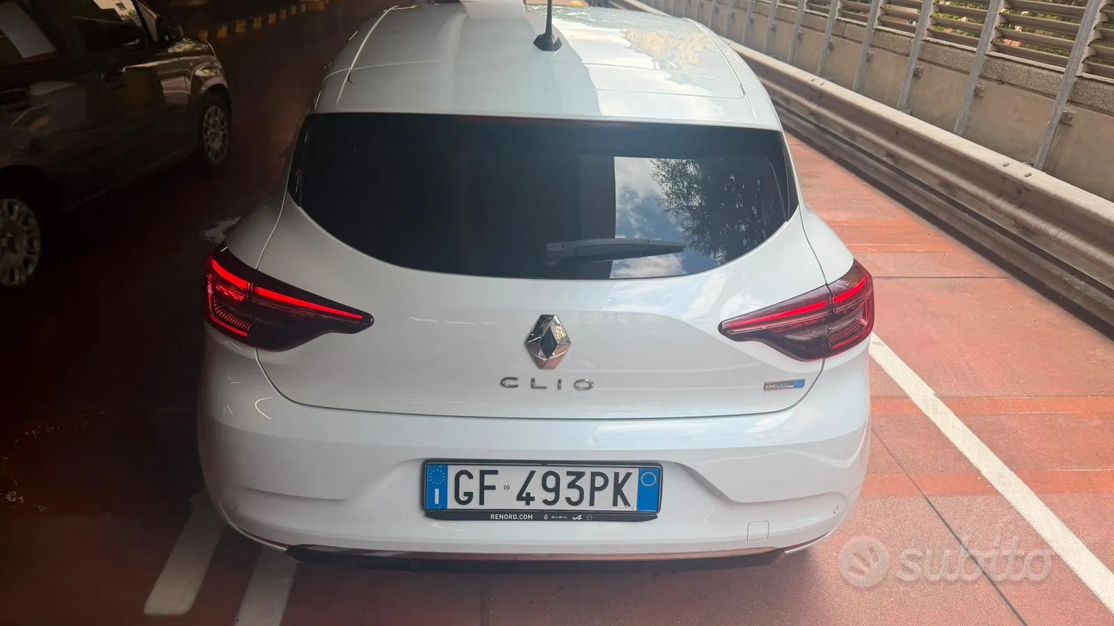 Renault Clio 2021 photo 3