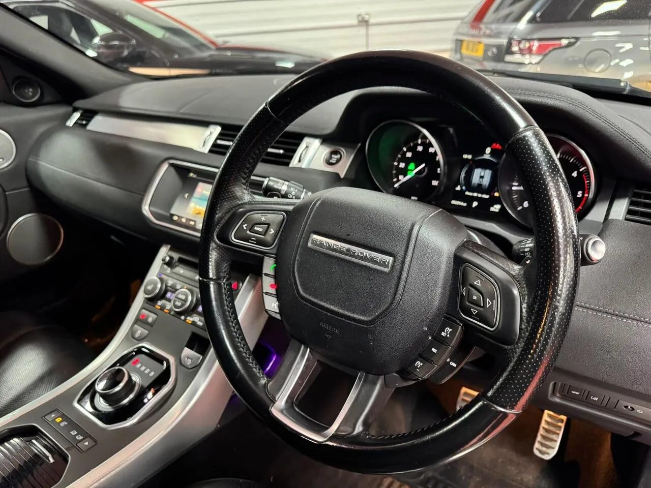 Land Rover Range Rover Evoque 2017 photo 4