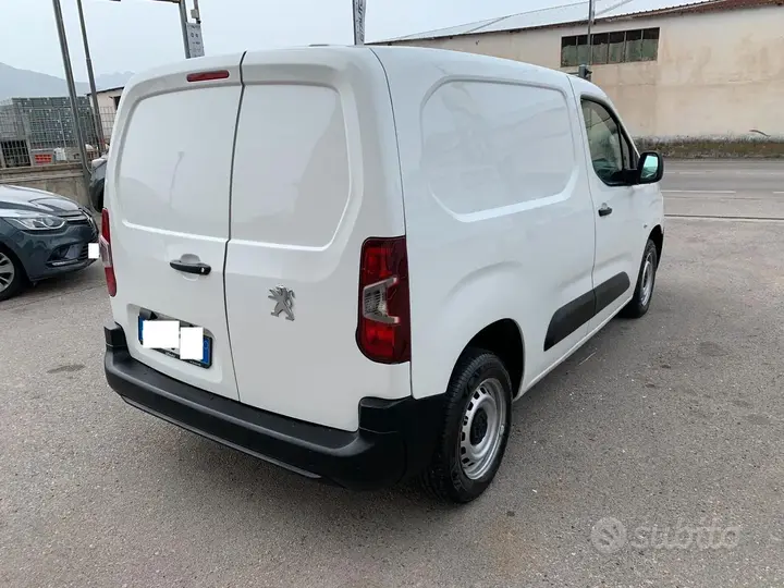 Peugeot Partner 2020 photo 4