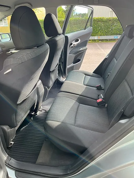 Toyota Auris 2009 photo 4