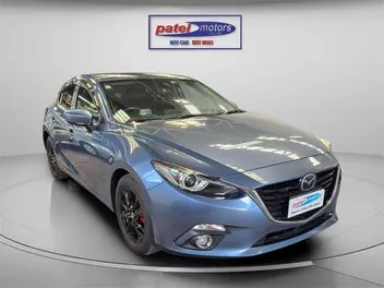 Mazda Axela 2015 photo 4