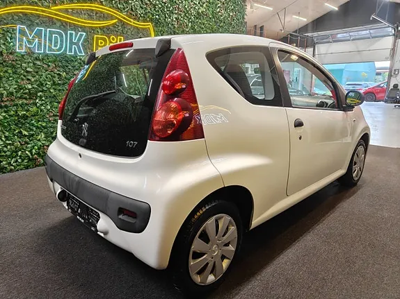 Peugeot 107 2014 photo 4