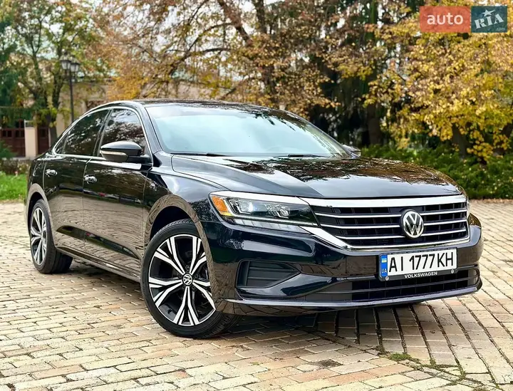 Volkswagen Passat 2021 photo 2