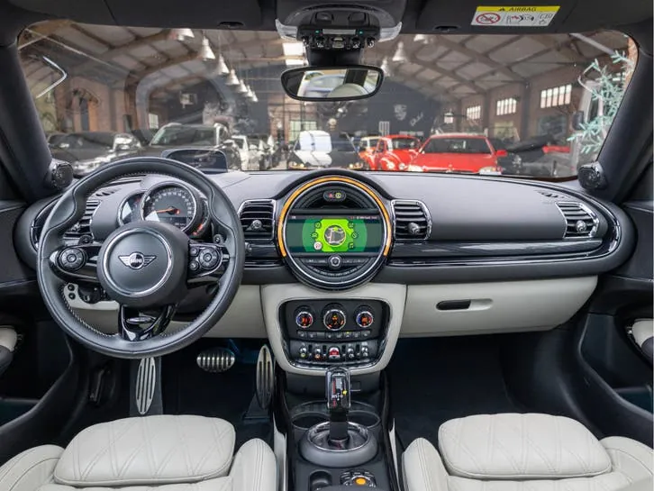 Mini Clubman 2019 photo 3