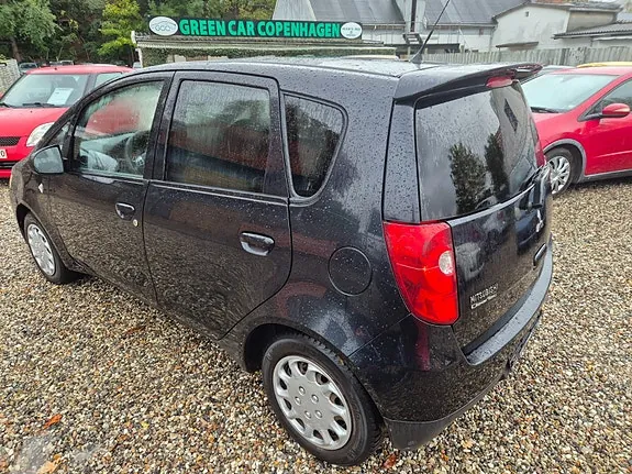 Mitsubishi Colt 2010 photo 5