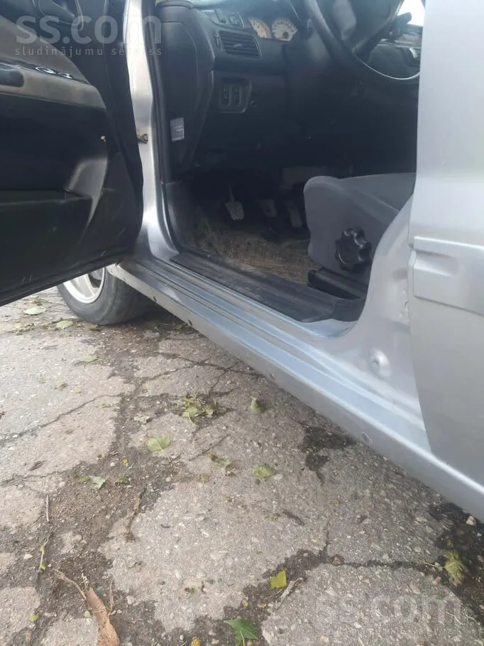 Mitsubishi Lancer 2005 photo 5