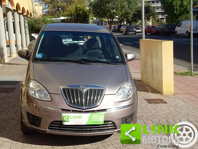 Lancia Musa 2010 photo 2