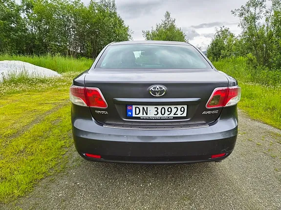 Toyota Avensis 2009 photo 4