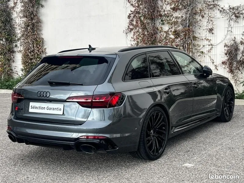 Audi Rs4 2023 photo 2