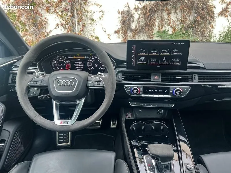 Audi Rs4 2023 photo 4