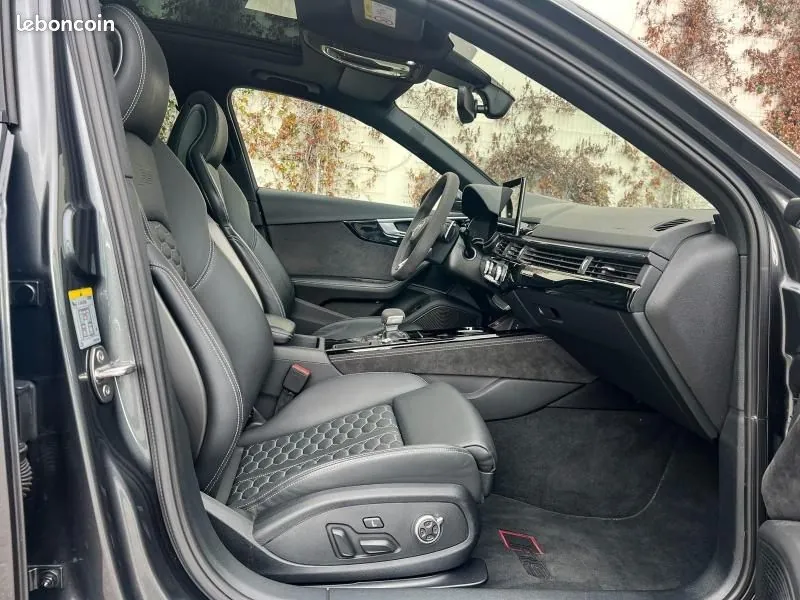 Audi Rs4 2023 photo 3