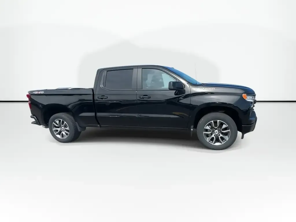 Chevrolet Silverado 1500 2024 photo 4