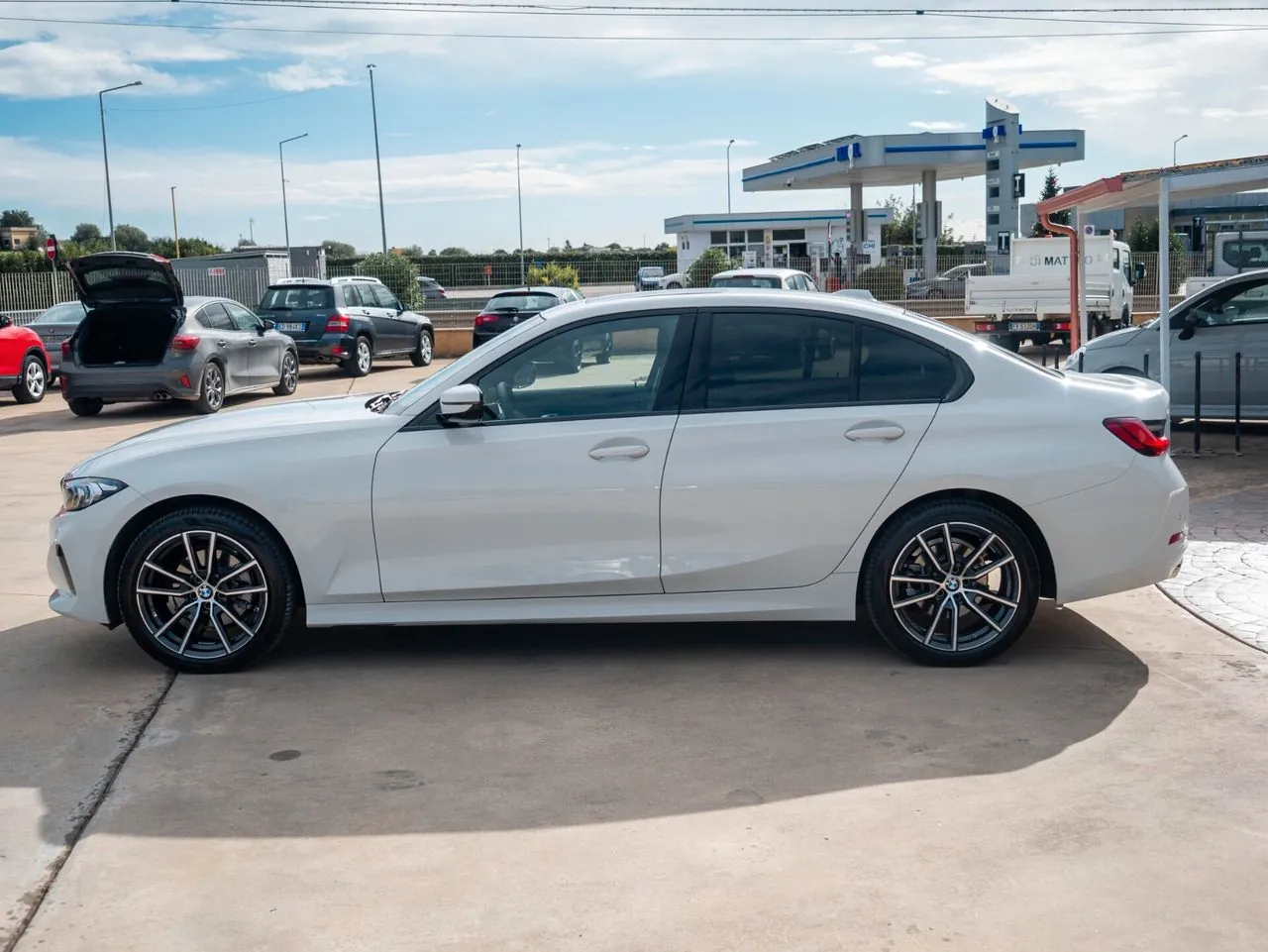 BMW 320D 2024 photo 4