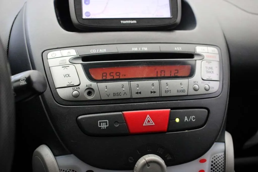 Toyota Aygo 2014 photo 5