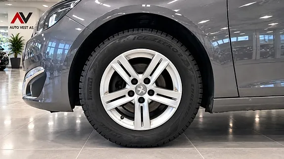 Peugeot 308 2016 photo 5