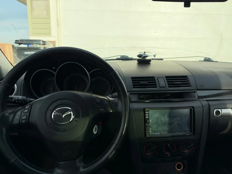 Mazda 3 2005 photo 3