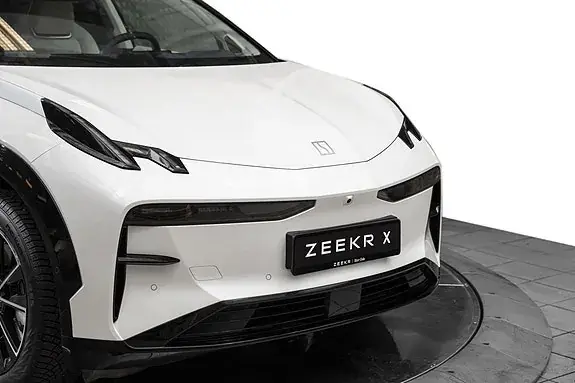 Zeekr X 2025 photo 2