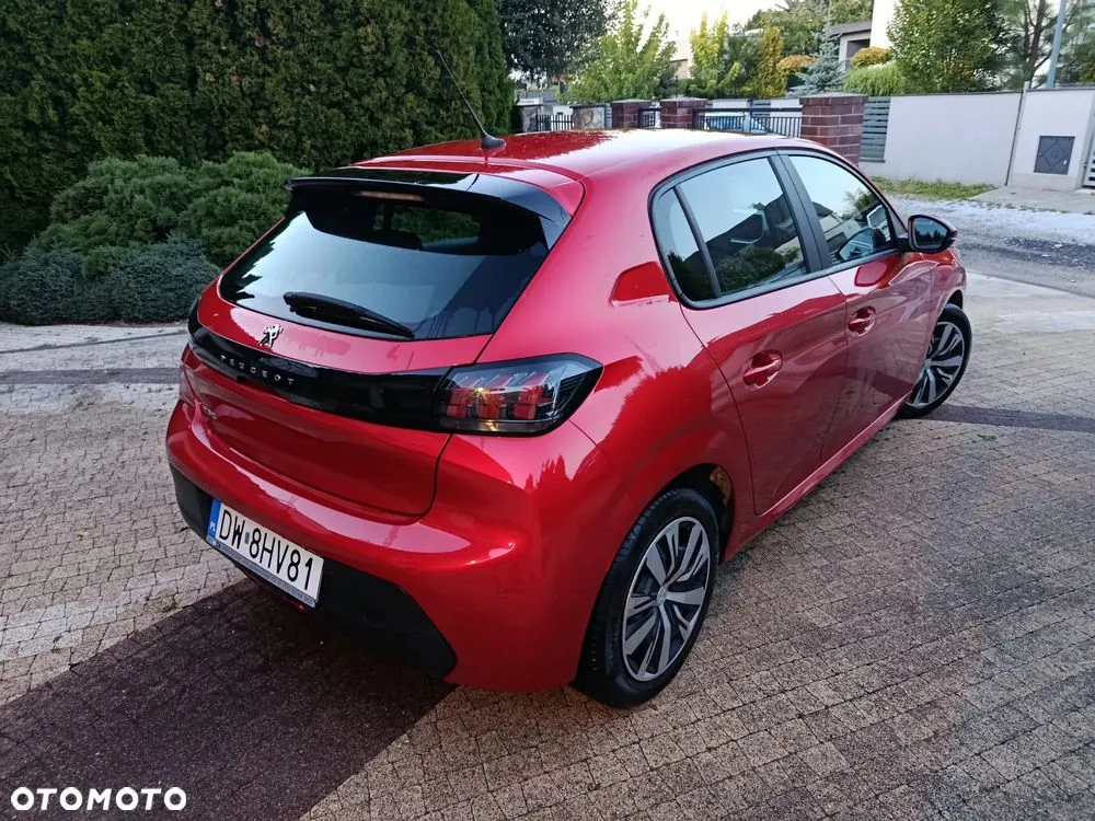 Peugeot 208 2020 photo 4