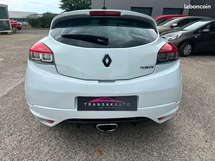 Renault Megane 2013 photo 4