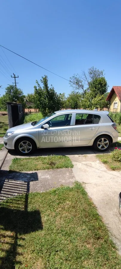 Opel Astra H 2006 photo 2