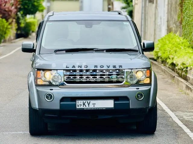 Land Rover Discovery 2012 photo 3