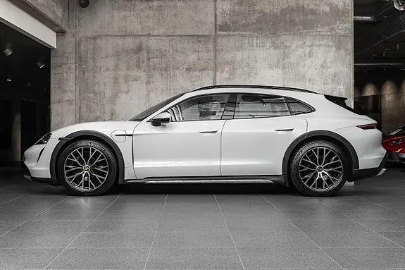 Porsche Taycan 4 2024 photo 2