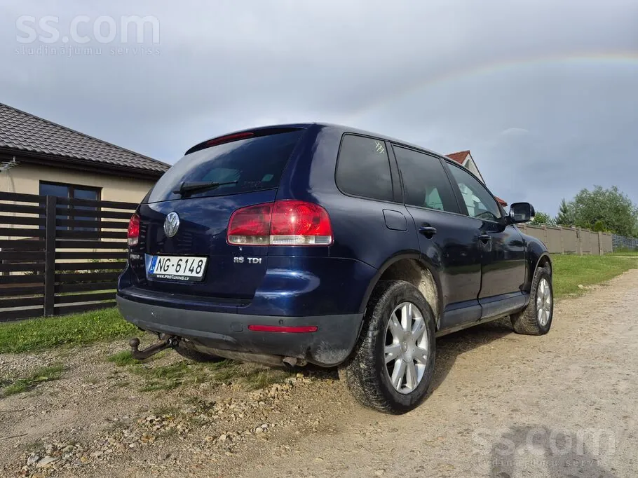 Volkswagen Touareg 2003 photo 2