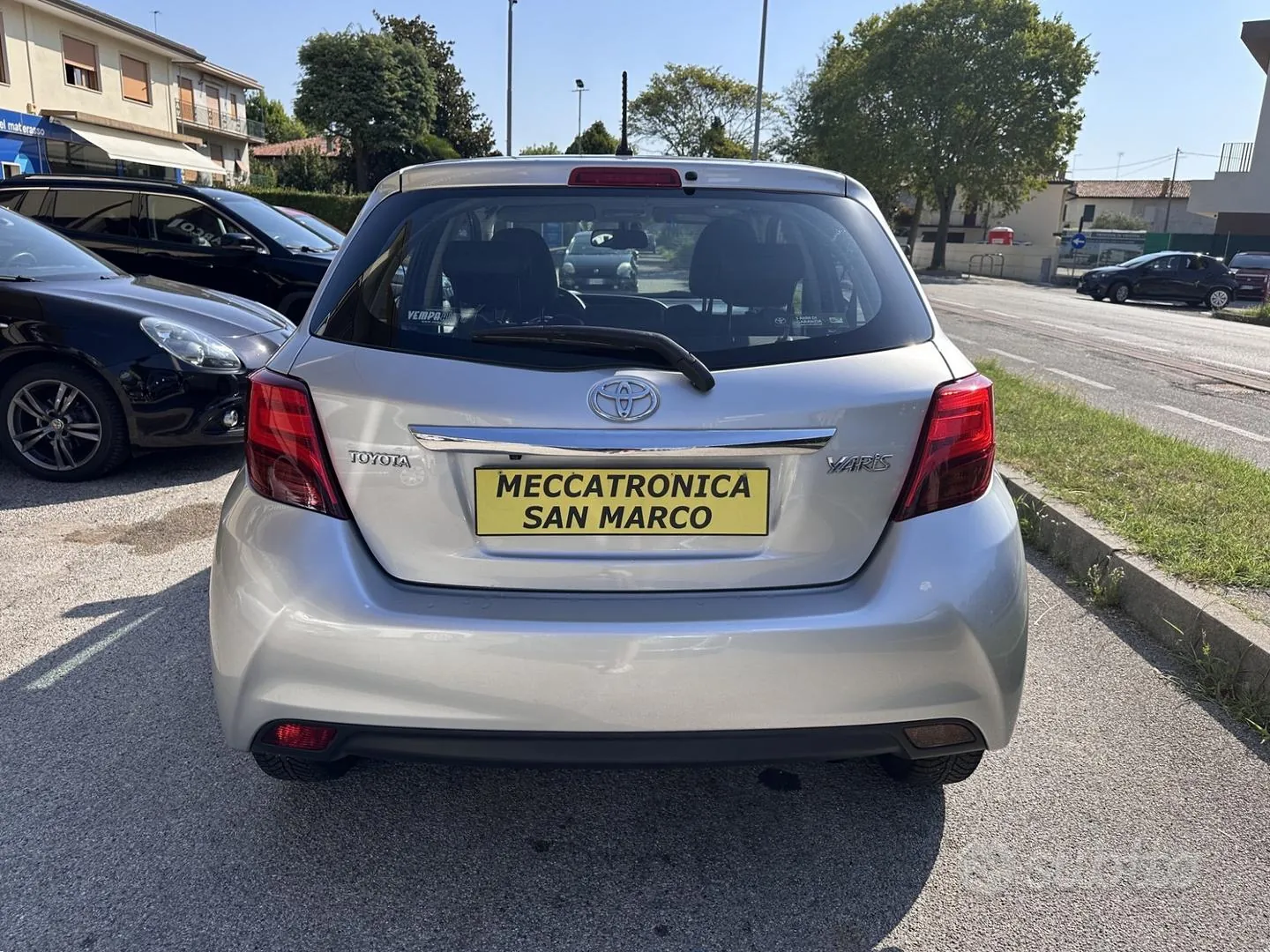 Toyota Yaris 2015 photo 5