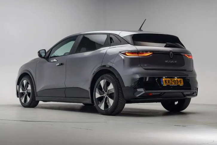 Renault Mégane 2023 photo 3