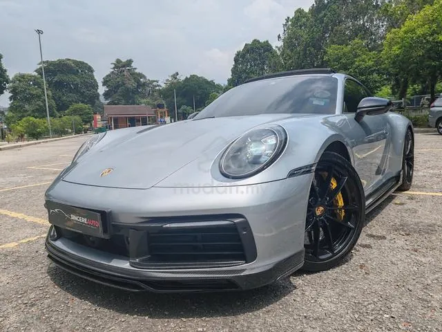 Porsche 911 Carrera
