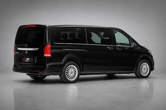 Mercedes-Benz Eqv300 2025 photo 4