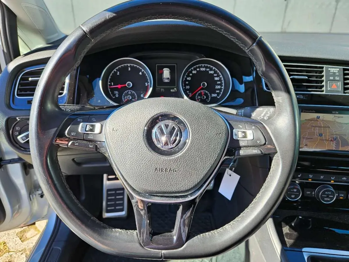 Volkswagen Golf 2016 photo 2