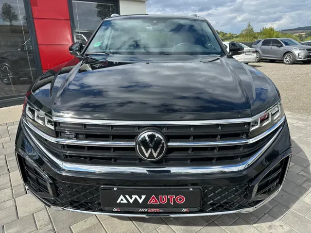 Volkswagen Touareg 2025 photo 2