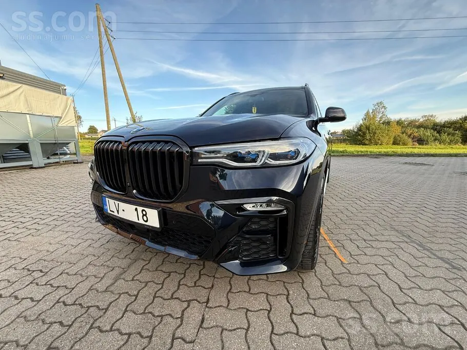 BMW X7 2020 photo 2