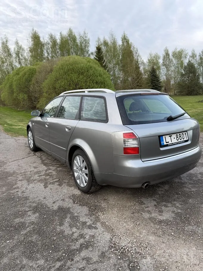 Audi A4 2004 photo 4