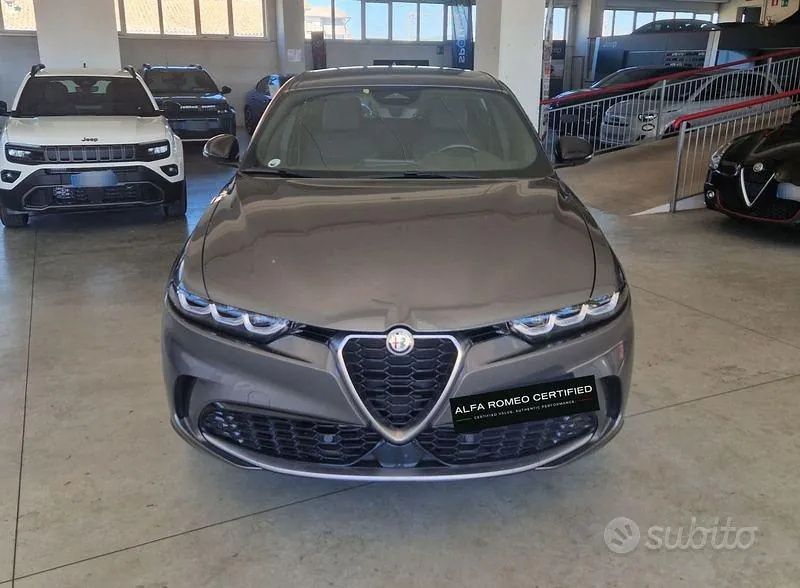 Alfa Romeo Tonale 2023 photo 2