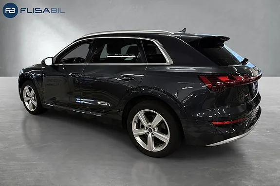 Audi E-Tron 2023 photo 4