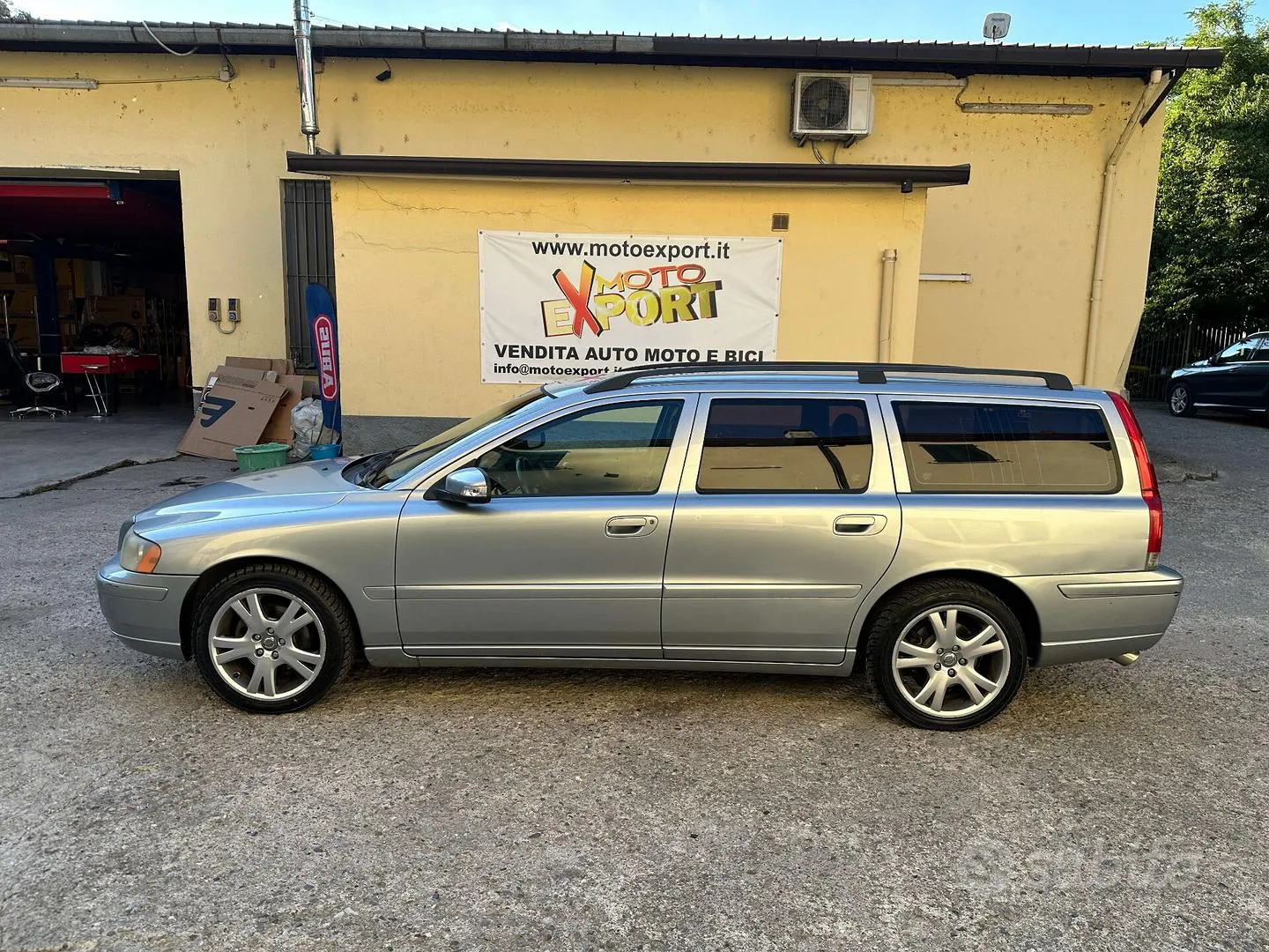 Volvo V70 2007 photo 2