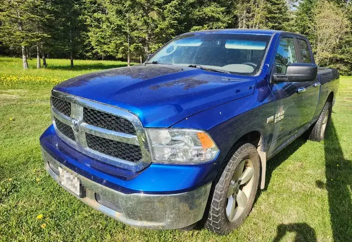 Ram 1500 2015 photo 2