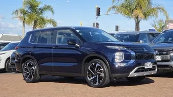 Mitsubishi Outlander 2025 photo 4