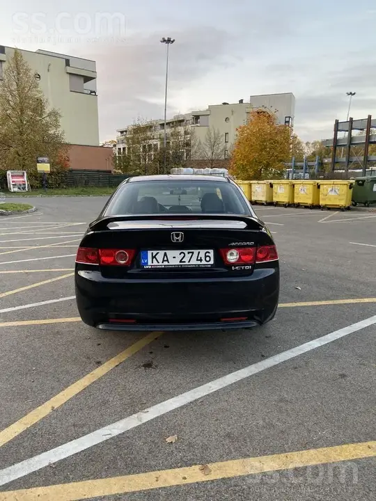 Honda Accord 2005 photo 4